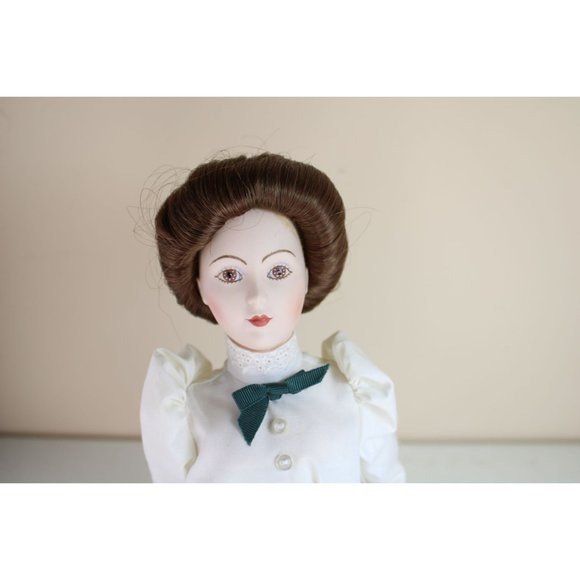 Franklin Heirloom Doll The Lavender Girl Bisque Vintage 90888 - Picture 2 of 6